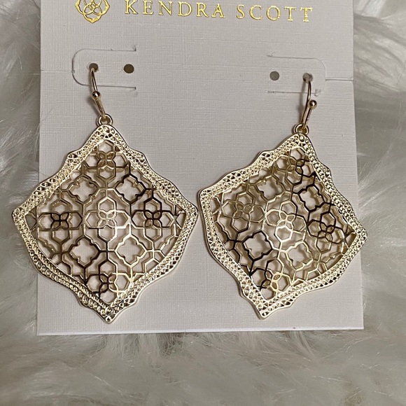 Kendra Scott Kirsten Gold Filigree Earrings - Picture 1 of 3
